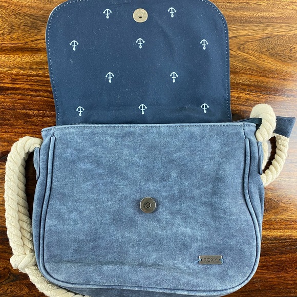 Roxy When We Move Small Crossbody Bag Purse - Blue - Faux Leather W/ Rope Strap - Picture 6 of 11
